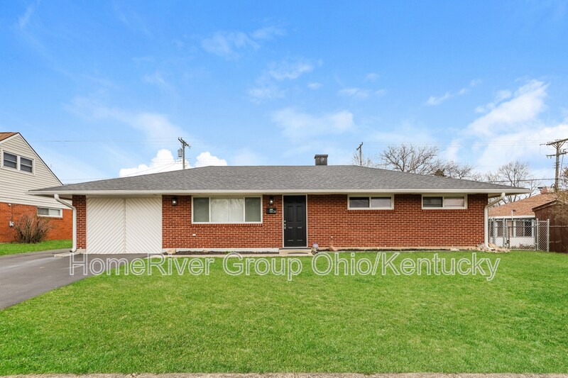 5806 Resik Dr in Huber Heights, OH - Building Photo