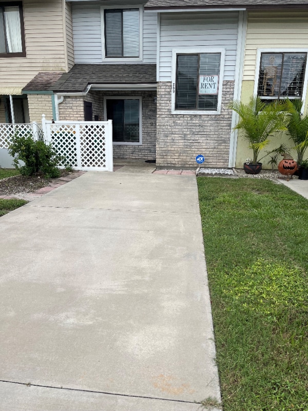 property at 289 Nottingham Pl