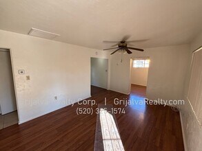 2613 E Beverly Dr in Tucson, AZ - Building Photo - Building Photo