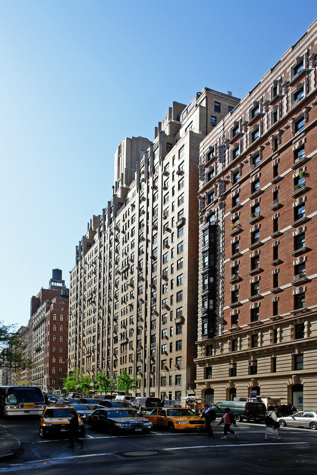 New Amsterdam Apartments in New York, NY - Building Photo - Building Photo