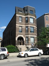 1231 N Greenview Ave in Chicago, IL - Building Photo - Building Photo