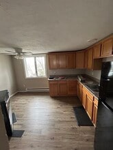 27 Nelson St in Webster, MA - Building Photo - Building Photo