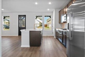 117 Kiowa Bnd in Liberty Hill, TX - Building Photo - Building Photo