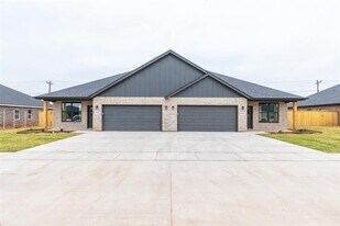 7949 Sawdust Trl in Abilene, TX - Building Photo