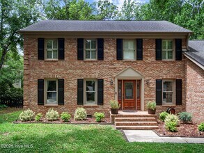 939 Eton Dr in Jacksonville, NC - Building Photo - Building Photo