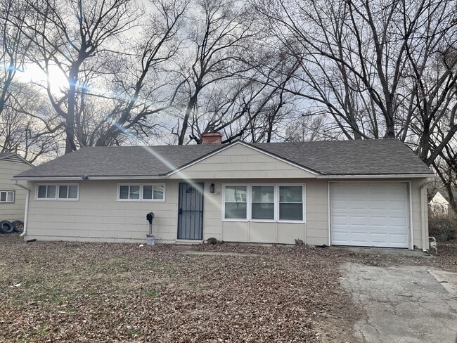 property at 11000 Ewing Ave