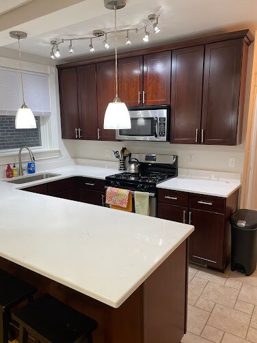 909 Saint Rita Ave, Unit 2S in Clayton, MO - Building Photo - Building Photo