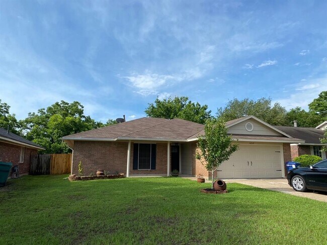property at 18747 Parfield Ln