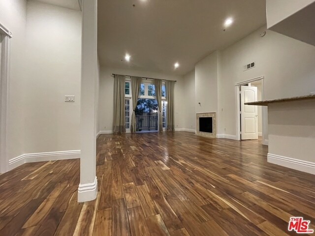 1225 Armacost Ave-Unit -106 in Los Angeles, CA - Building Photo