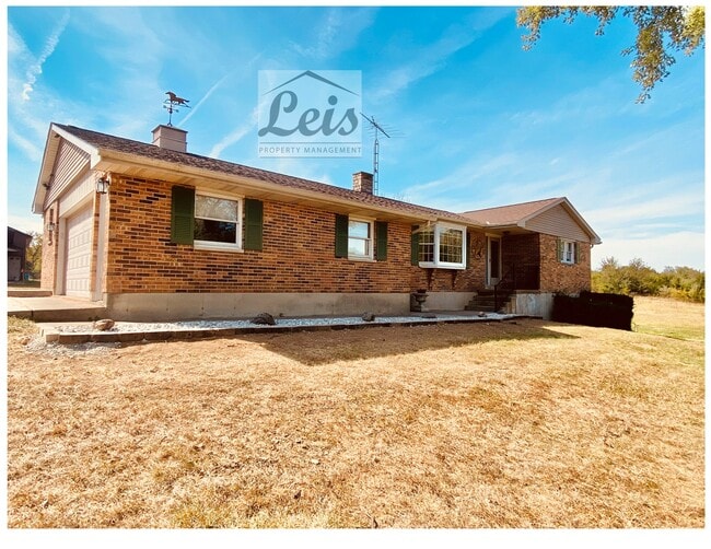 property at 3520 Ditmer Rd