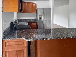 131 Schneider Dr in Ft. Myers, FL - Building Photo - Building Photo