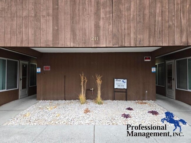 property at 211 N 34th St