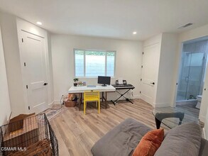 2796 N Dalenhurst Pl in Simi Valley, CA - Building Photo - Building Photo