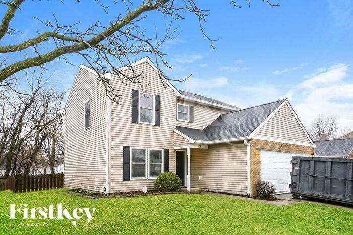 334 N Odell St in Brownsburg, IN - Building Photo