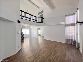 67 Sea Holly Way in Henderson, NV - Building Photo - Building Photo