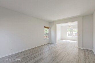 2895 Lahinch Ct in Aurora, IL - Building Photo - Building Photo