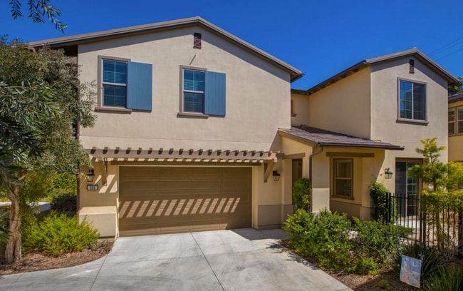 220 Sanderling Ln