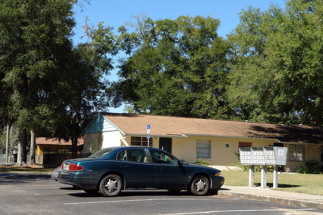 Pavillion Oaks in Ocala, FL - Building Photo - Building Photo