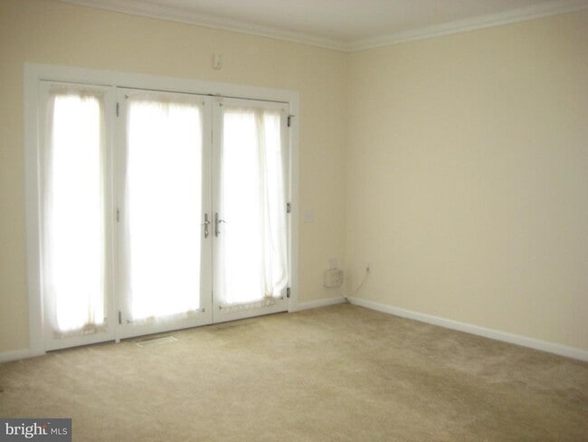 property at 7183 Fairfield Ct