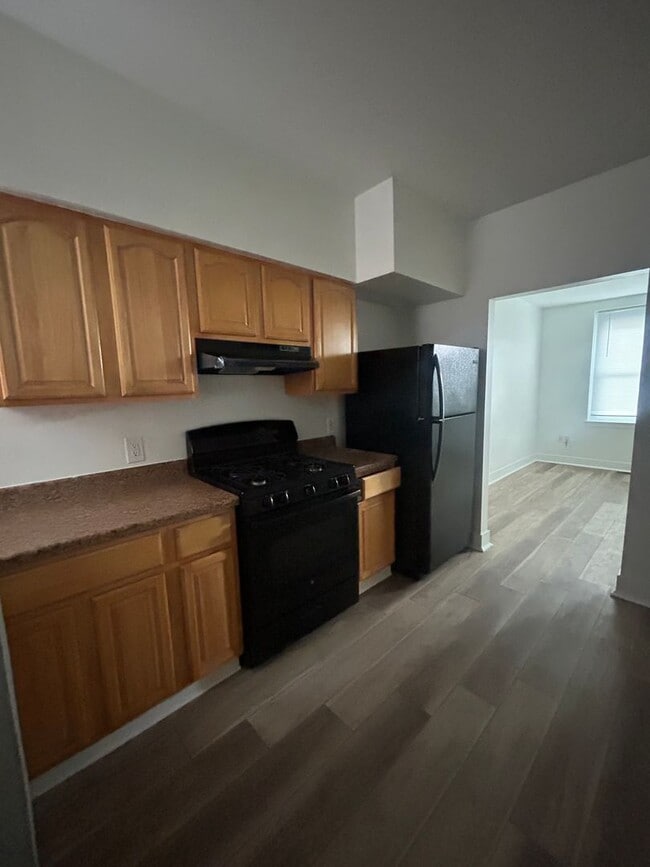 property at 853-57 N Palm St