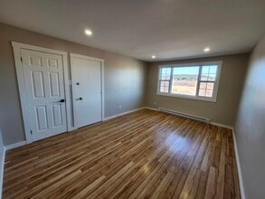 116 Golden Grove Rd in Saint John, NB - Building Photo - Building Photo