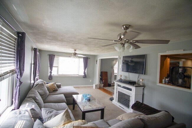 29 Garfield Ave in Woburn, MA - Building Photo - Building Photo