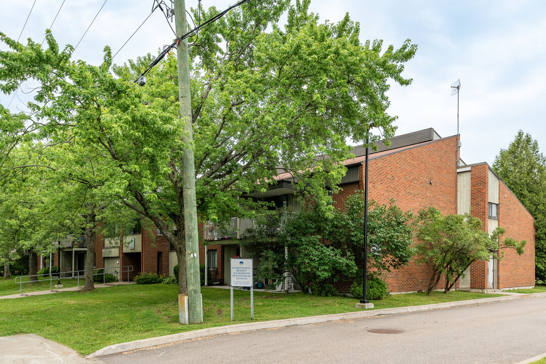 2275 De La Rivière-Du-Berger Rue in Québec, QC - Building Photo