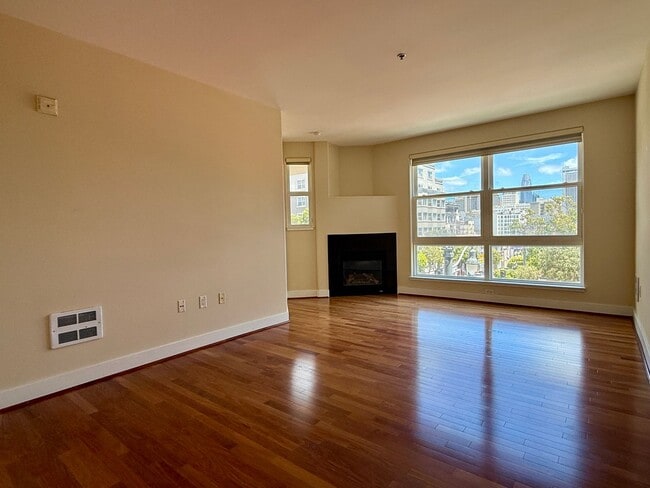 property at 851 Van Ness Ave