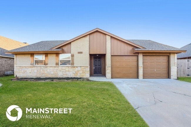 700 SW 12th St in Moore, OK - Building Photo - Building Photo