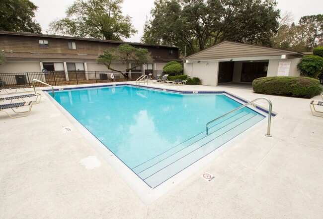 2508 SW 35th Pl in Gainesville, FL - Building Photo - Building Photo