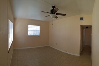 1335 Boxwood Dr in Melbourne, FL - Building Photo - Building Photo