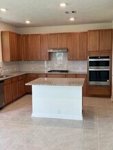678 Imperial Lp in Alvin, TX - Building Photo - Building Photo