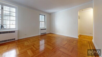 1 Jane St in New York, NY - Building Photo - Building Photo