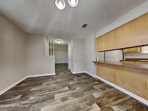 8349 Pembrook Ct in Jacksonville, FL - Building Photo - Building Photo