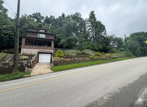 119 Grant Ave in Etna, PA - Building Photo - Building Photo