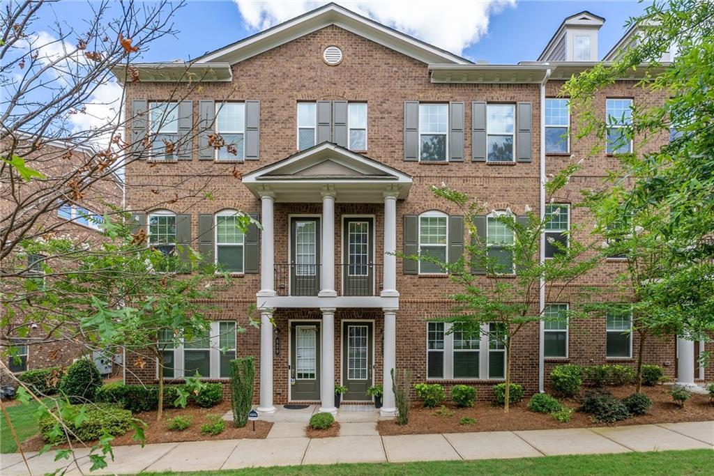 531 Headwind Wy in Alpharetta, GA - Building Photo