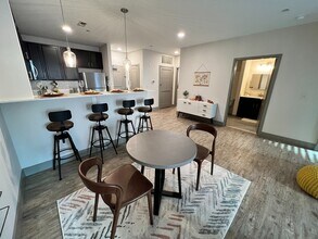 Pointe on Mass in Indianapolis, IN - Building Photo - Building Photo