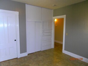 6 Rowley St, Unit 1R in Boston, MA - Building Photo - Building Photo