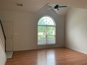 2225 Sonoma Pl in Lexington, KY - Building Photo - Building Photo