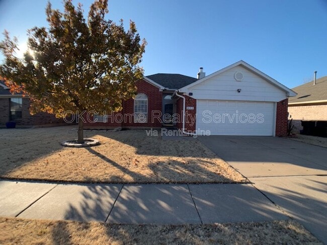 property at 16313 Everglade Ln
