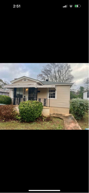 property at 1509 20th Pl SW