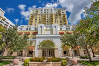 628 Cleveland St in Clearwater, FL - Building Photo - Building Photo