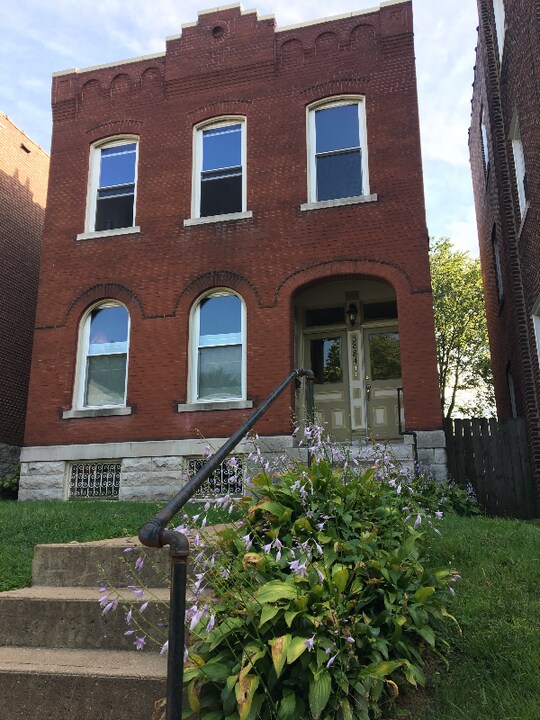 3884 Juniata St in St. Louis, MO - Building Photo