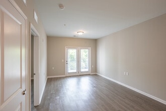 The Leslie in Nashville, TN - Foto de edificio - Interior Photo