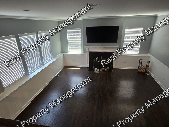 11125 Louisiana St in Crown Point, IN - Building Photo - Building Photo