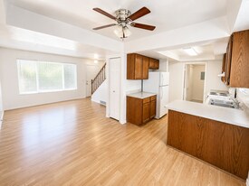 50-60 W 115 N in Centerville, UT - Building Photo