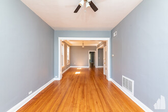 1344 N Oakley Blvd in Chicago, IL - Building Photo - Building Photo
