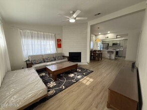 1222 W Baseline Rd in Tempe, AZ - Building Photo - Building Photo