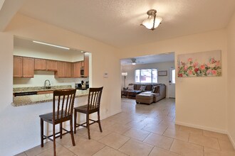2615 W Corrine Dr in Phoenix, AZ - Building Photo - Building Photo