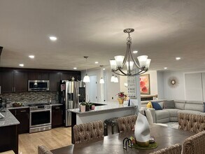 51 Dawes St, Unit 1 in Revere, MA - Building Photo - Building Photo